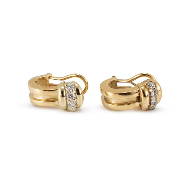 Modern Vintage Tiffany & Co. 1995 Atlas 18k Yellow Gold Diamond Huggie Clip on Earrings, Pair For Sale - Image 3 of 9