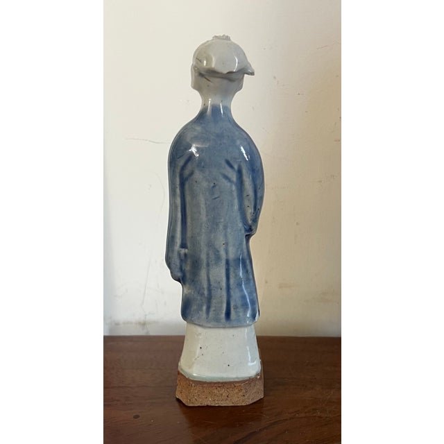 Antique 18th Century Chinese Export Porcelain Blue & White Qianlong Figure For Sale - Image 10 of 11