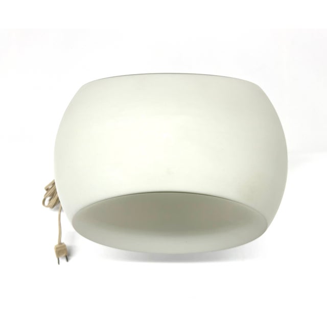 White 1960s Robert Sonneman Vintage Mid Century Modern Crescent Chrome and Glass 3-Way Table Lamp For Sale - Image 8 of 18