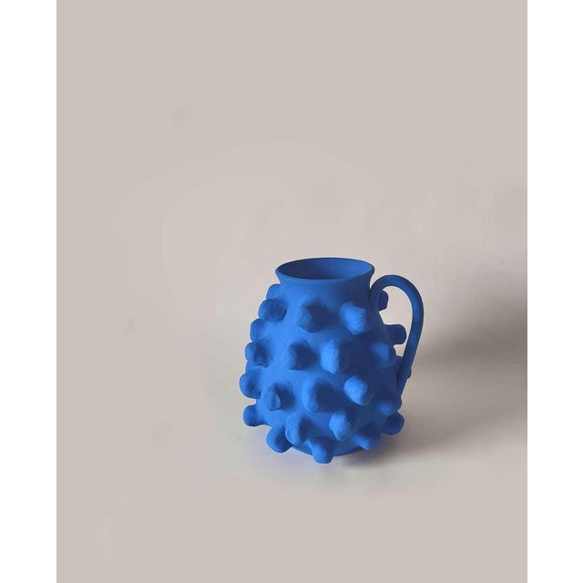 Sweet Popcorn Sculpture in Ceramic by Liliana Silva. Signed by Liliana Silva. Dimensions: W 28 x D 28 x H 28 cm....