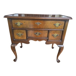 Vintage Hekman Queen Anne Walnut Burl Lowboy Dresser Chest Console Entry Table For Sale