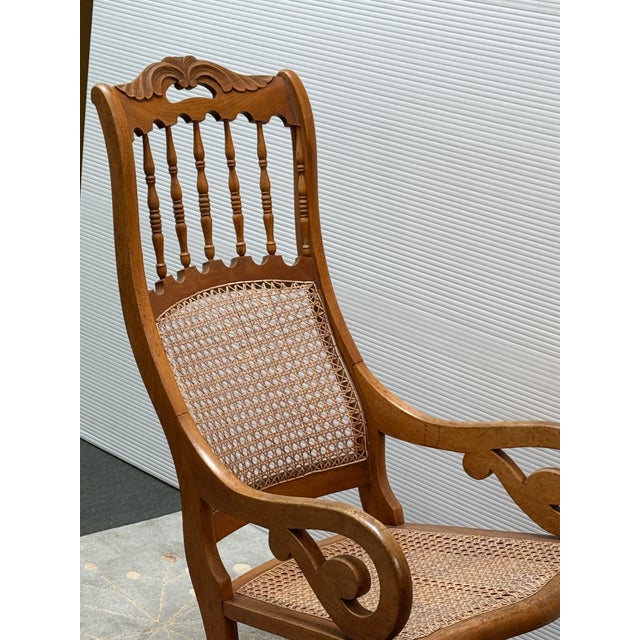 Early 20th Century American Lincoln Style Rocking Chair For Sale - Image 4 of 12