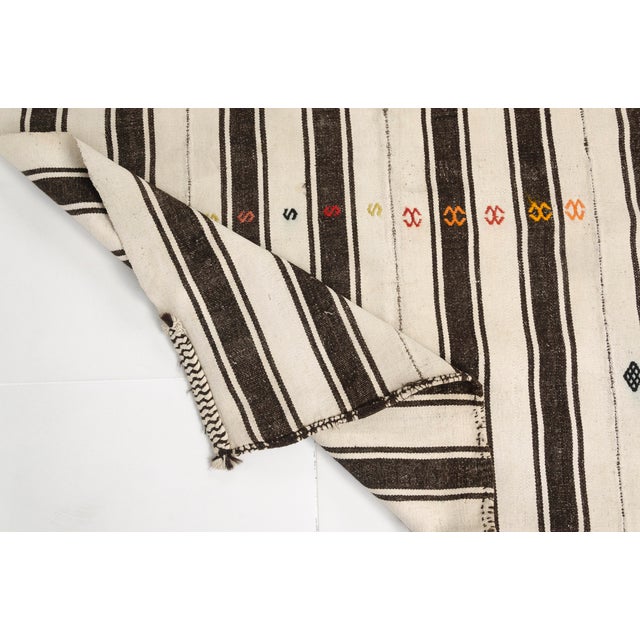 Vintage Handwoven Kilim Rug For Sale - Image 4 of 10