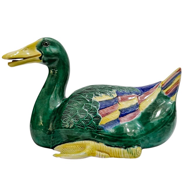 Mid 20th Century Chinese Emerald Green Glazed Ceramic Duck Figurines For Sale - Image 4 of 15
