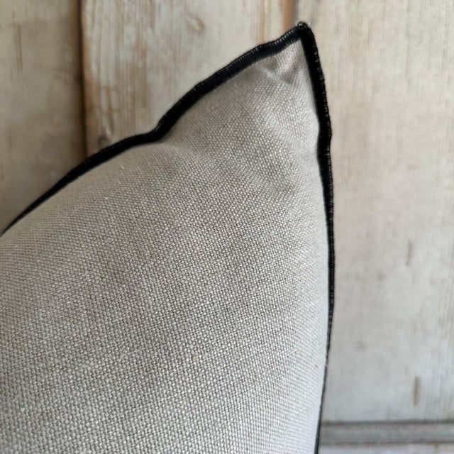 Mid-Century Modern French Stone Washed Linen Accent Pillow With Down Feather Insert For Sale - Image 3 of 5