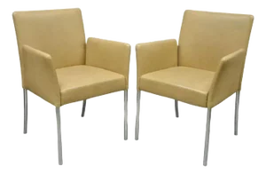 Late 20th Century Coalesce Steelcase Beige Leather Model 1510 Switch Guest Arm Chair - A Pair