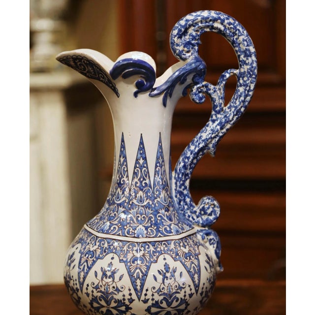 French 19th Century French Hand Painted Blue and White Faience Ewer Signed Hr Quimper For Sale - Image 3 of 12