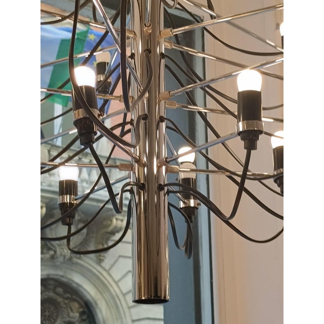 Flos Model 2097/30 Chandelier by Gino Sarfatti for Flos, Italy, 1960s For Sale - Image 4 of 6