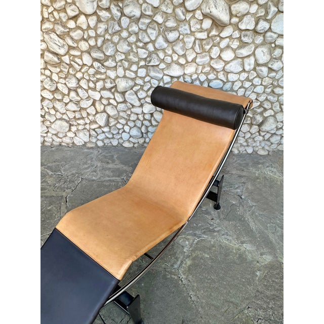 LC4 Chaise Lounge by Charlotte Perriand, Le Corbusier and Pierre Jeanneret for Cassina, 2014 For Sale - Image 12 of 18