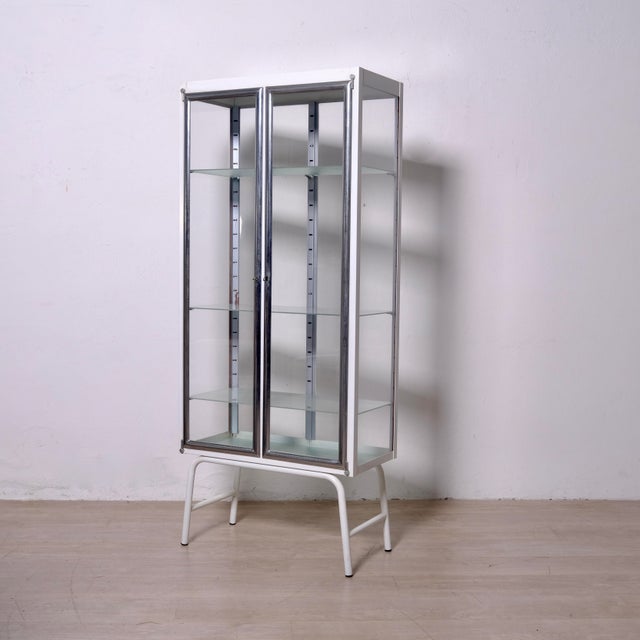 Vintage Italian Medical Display Cabinet, 1960s For Sale - Image 4 of 12