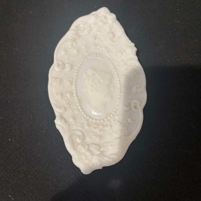 Mid-Century Modern Vintage Jenny Lind Milk Glass Trinket Dish For Sale - Image 3 of 4