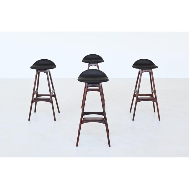 OD61 Bar Stools in Rosewood by Erik Buch for Oddense Mobler, Denmark, 1965, Set of 4 For Sale - Image 4 of 18