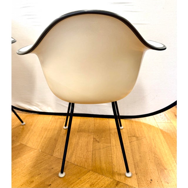 Set of 4 Mid Century Eames for Herman Miller Molded Shell Arm Chairs For Sale In New York - Image 6 of 10