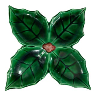 1950s Americana Folk Art Christmas Holly & Berry Dish For Sale
