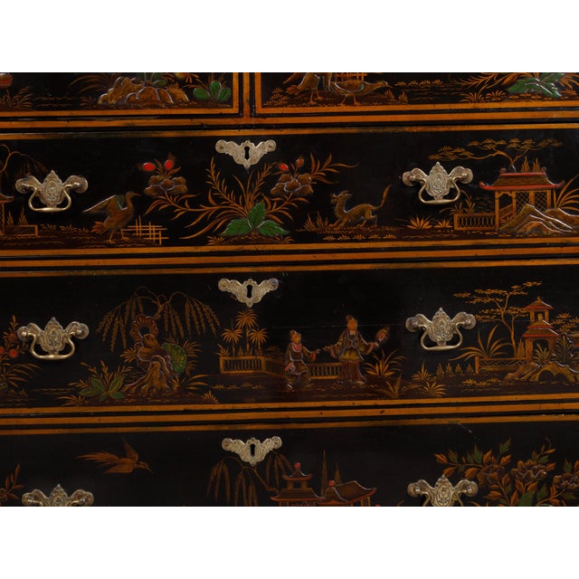 Brown English 19th Century Chinoiserie Lacquered Commode with Five Drawers For Sale - Image 8 of 12