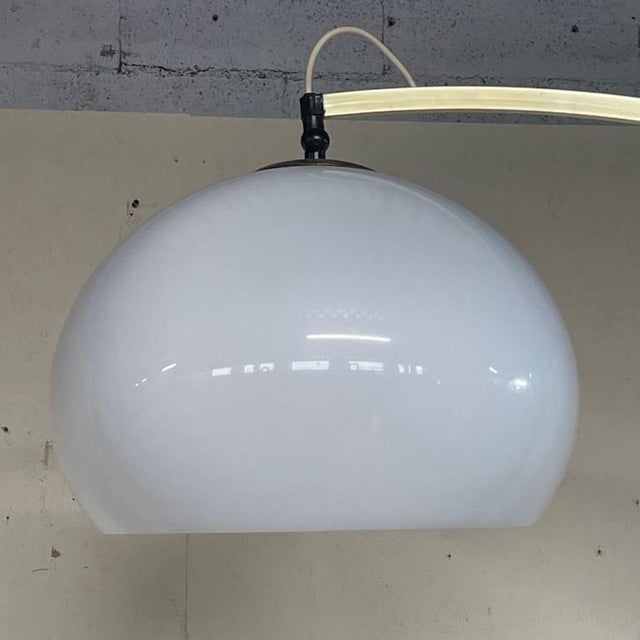 Extendable arched floor lamp designed by renowned Italian designer Goffredo Reggiani for his company Reggiani between the...