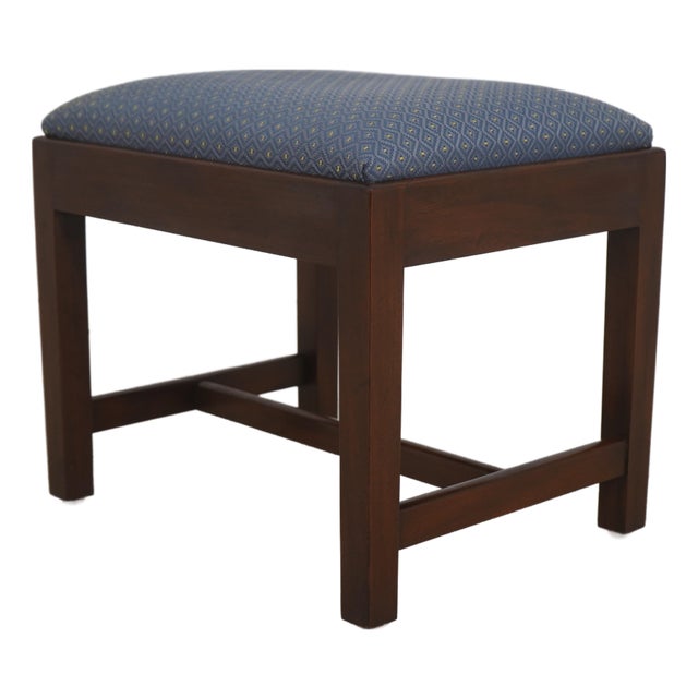 Kittinger Colonial Williamsburg Chippendale Mahogany Stool For Sale