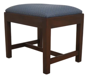 Kittinger Colonial Williamsburg Chippendale Mahogany Stool