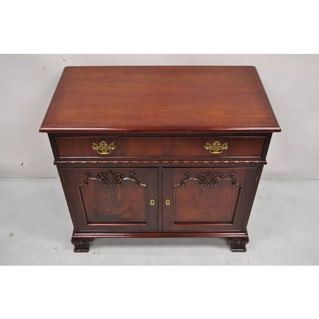 Georgian Chippendale Style Carved Mahogany One Drawer Server Cabinet Buffet For Sale - Image 10 of 11