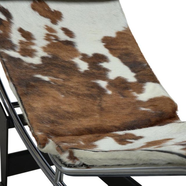 Brown Bauhaus C 4 Chaise Lounge by Le Corbusier, Pierre Jeanneret and Charlotte Perriand for Cassina For Sale - Image 8 of 13