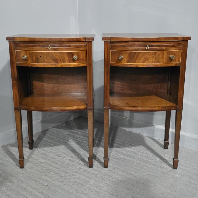 Antique English Mahogany Bedside Nightstands, 1900, Set of 2 For Sale - Image 16 of 16