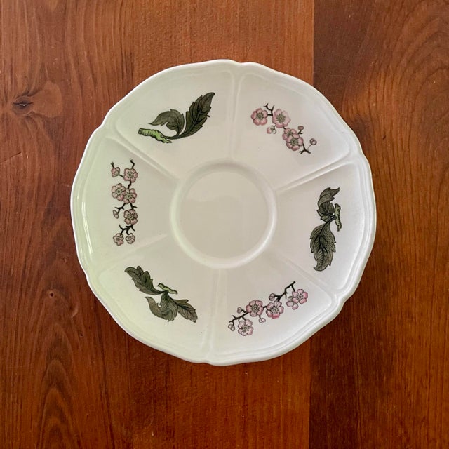 Early 20th Century Floral Curated Decorative Plates- Set of 10 For Sale - Image 9 of 12