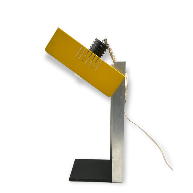 Space Age Yellow Cubic Table Lamp, Italy, 1970s For Sale - Image 4 of 18