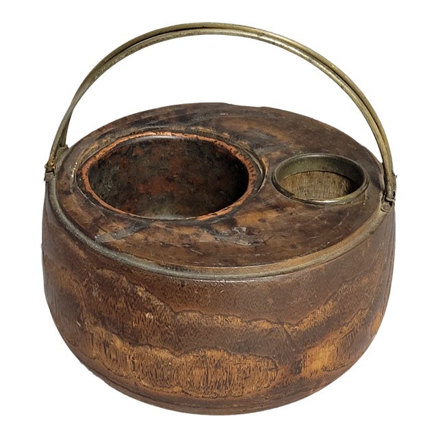 Antique Japanese Keyaki Wood Hibachi With Copper Liner, Meiji–Taishō Era For Sale