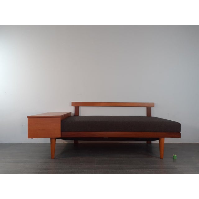Ingmar Relling Mid-Century Norwegian Teak Svanette Sofa Daybed with Anthracite Fabric by Ingmar Rellling for Ekornes, 1960s For Sale - Image 4 of 18