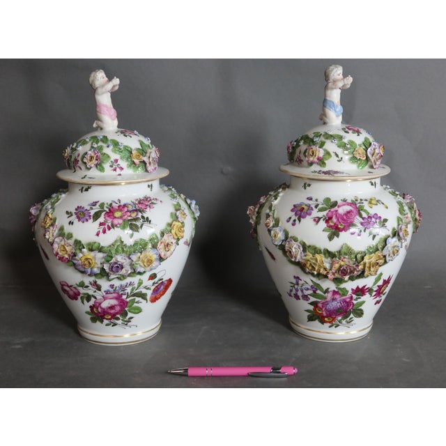 White Porcelain Covered Pots from Samson, 1890s, Set of 2 For Sale - Image 8 of 14
