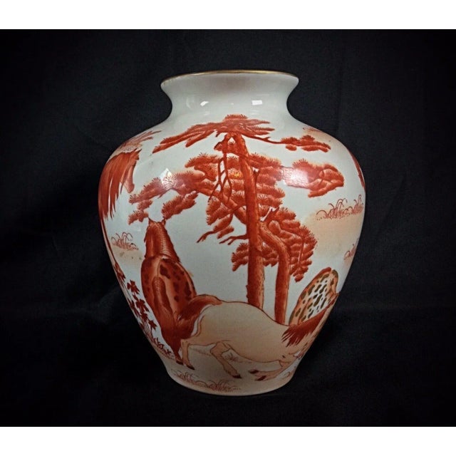 Late 19th Century Hand-Painted Chinese Vase Signed "L'art De Chine" Macau For Sale In New York - Image 6 of 8