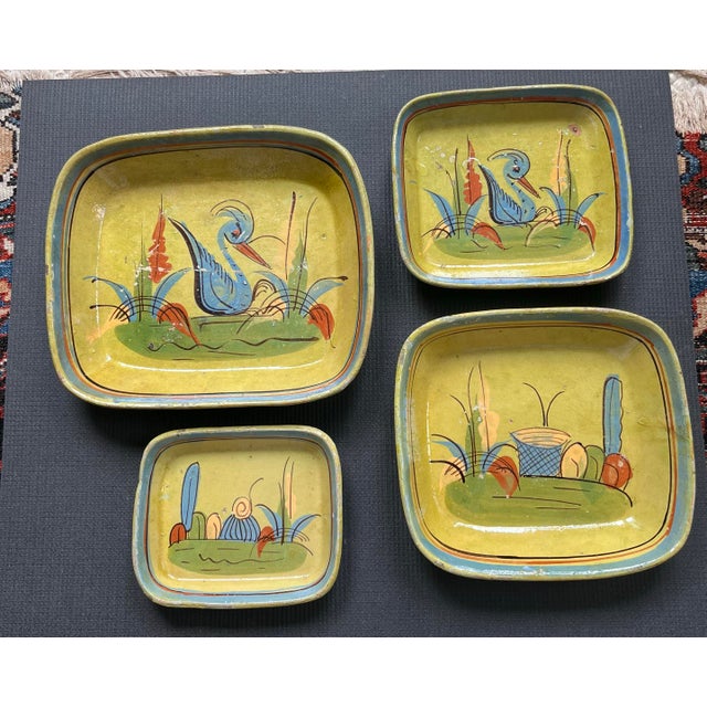 Mexican 1940s Hand-Painted Tlaquepaque Mexican Folk Art Pottery Nesting Bowls-Set of 4 For Sale - Image 3 of 11