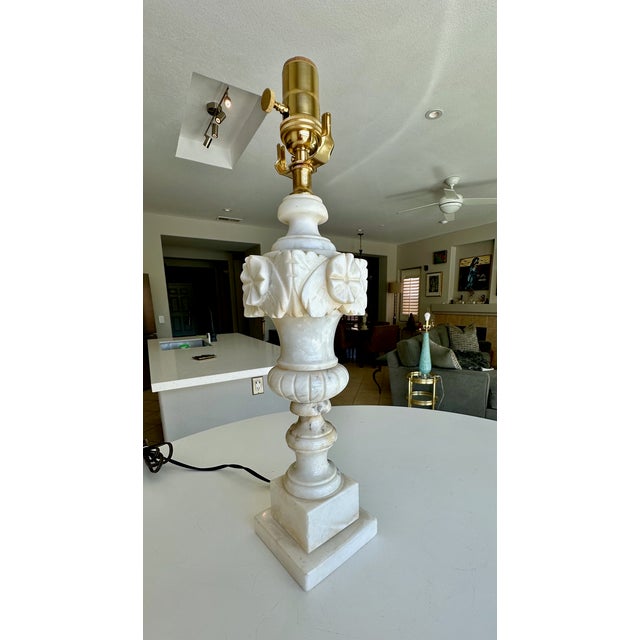 Metal Single Italian Urn Neoclassic Alabaster Table Lamp For Sale - Image 7 of 15