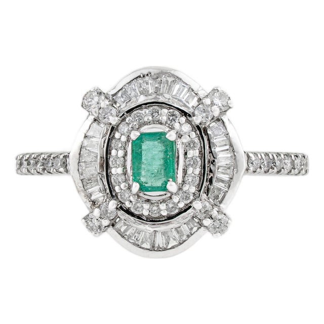 Art Deco Emerald & Baguette Diamonds Target Halo Ring in 14k White Gold Size 4 For Sale