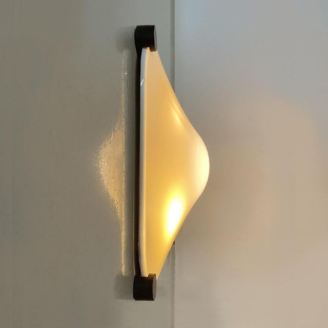 Mid-Century Modern Italian White Wall Lamp Bolla Martinelli Martinelli Luce, 1965 For Sale - Image 13 of 14
