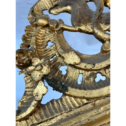 Gold 18th Century Carved and Gilt Italian Mirror For Sale - Image 8 of 12