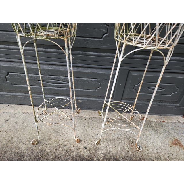 French Pair of Antique French Iron Wire Flowerpot Stands Jardinieres, For Sale - Image 3 of 8