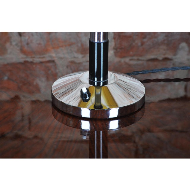 1940s Art Deco Table Lamp in Chromed Steel, Beech and Parchment, Czech, 1940s For Sale - Image 5 of 12