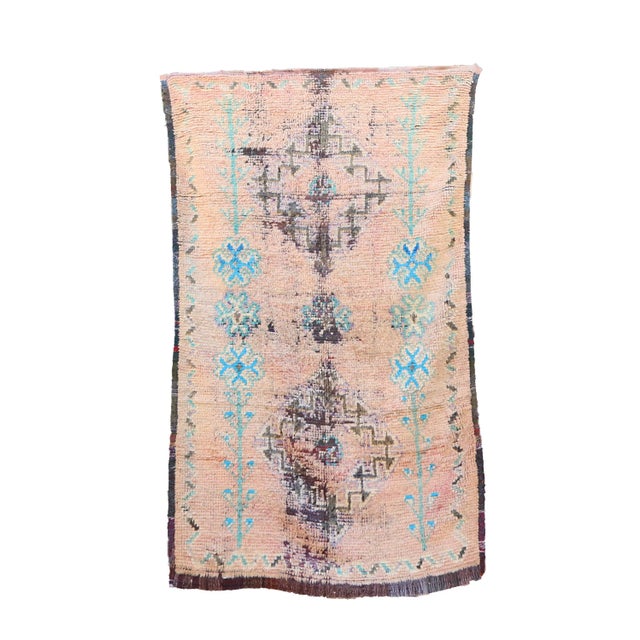 Peach 1970s Handmade Moroccan Boujad Rug - 5'0" X 8'8" Ft For Sale - Image 8 of 8