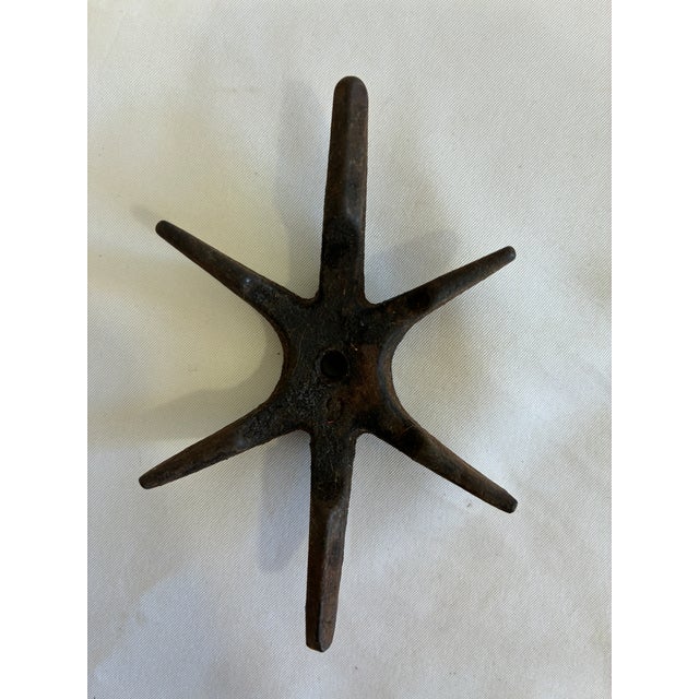Mid 20th Century Vintage Cast Iron Star Wheel Industrial Farm Architectural Salvage For Sale - Image 5 of 7