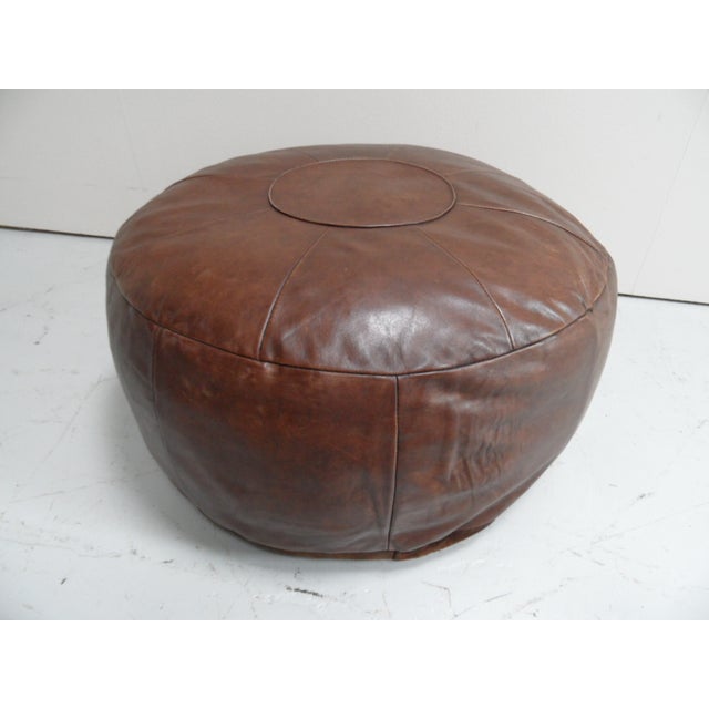 Vintage Leather Pouf, 1960s, in Very Good conditions. Designed 1960 to 1969