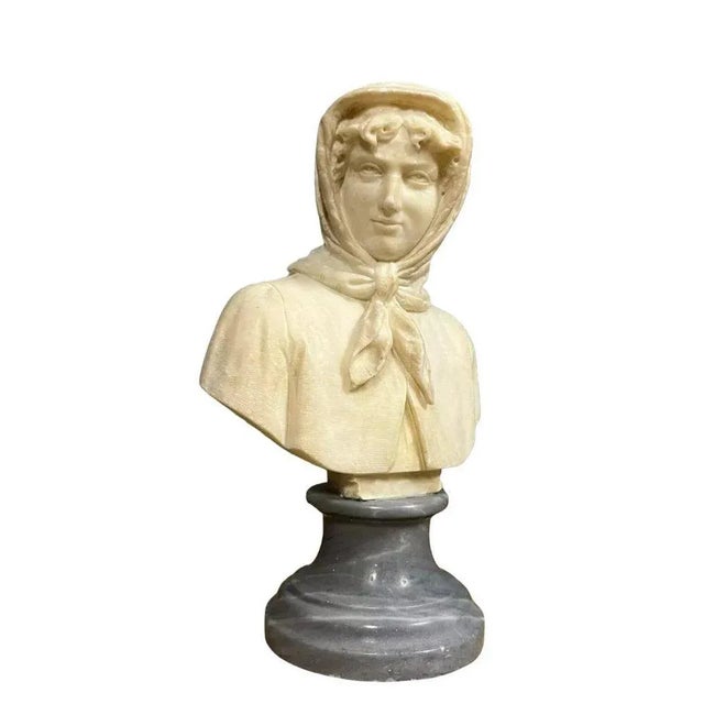 Italian Sculpture in Alabaster and Marble, 1900s For Sale - Image 3 of 7
