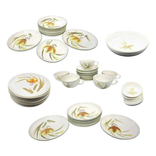 1950s Mid-Century Modern "Tiger Iris" & "Tiger Lily" China Dish Set by Winfield Pottery, Set of 43 For Sale