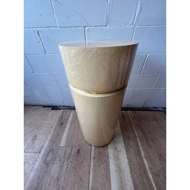 Karl Springer Postmodern Cream Goatskin Clad Cylinder Pedestal or Column Karl Springer Style For Sale - Image 4 of 8