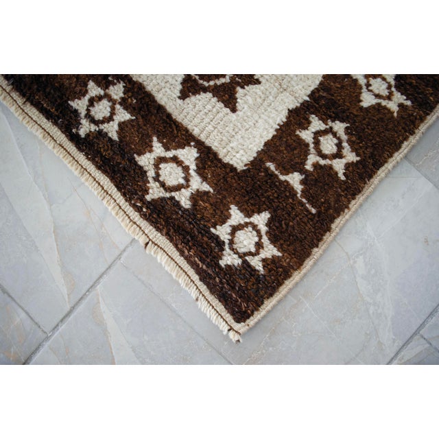 1970s Vintage -Knotted Turkish Runner - 3′3″ × 16′ For Sale - Image 12 of 14