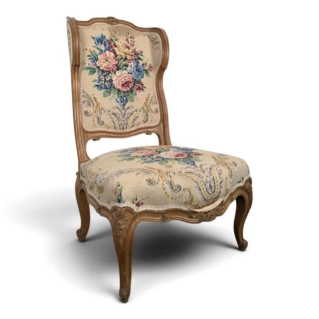 Louis XV Style Longue Chair in Wood with Floral Tapestry For Sale - Image 9 of 9