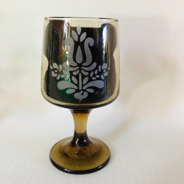 Adam Pfaltzgraff Vintage Pfaltzgraff Etched BrownGlass Stemware S/4 For Sale - Image 4 of 5