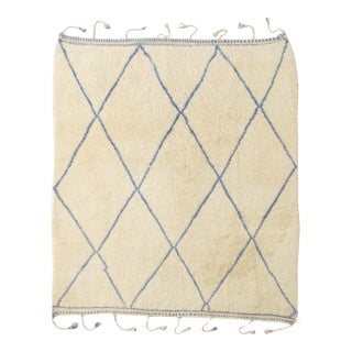 Vintage Hand-Knotted Moroccan Rug Diamond Lattice Design 5'5" X 6' For Sale