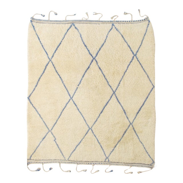 Vintage Hand-Knotted Moroccan Rug Diamond Lattice Design 5'5" X 6' For Sale