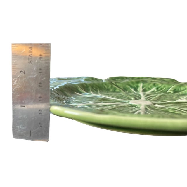 Bordallo Pinheiro Vintage 1960s Bordallo Pinheiro Green Cabbage Charger / Platter, 12", Portugal For Sale - Image 4 of 5